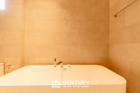 Luxurious Villa in Pran Buri with Private Pool