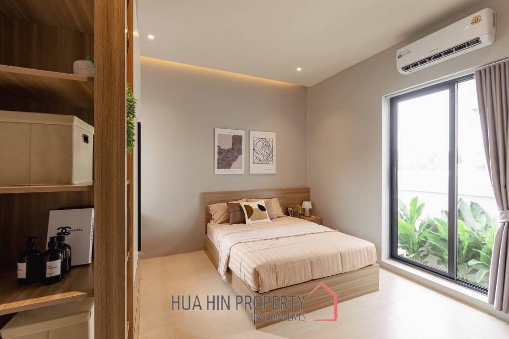 Luxurious Villa in Pran Buri with Private Pool