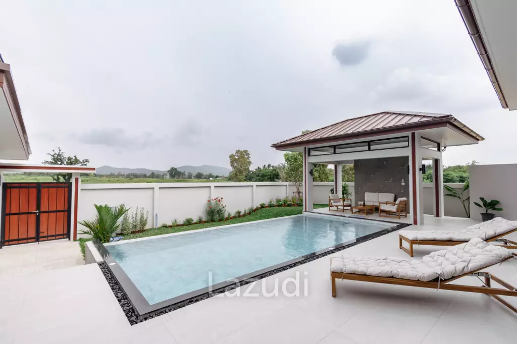 Luxurious Villa in Pran Buri with Private Pool