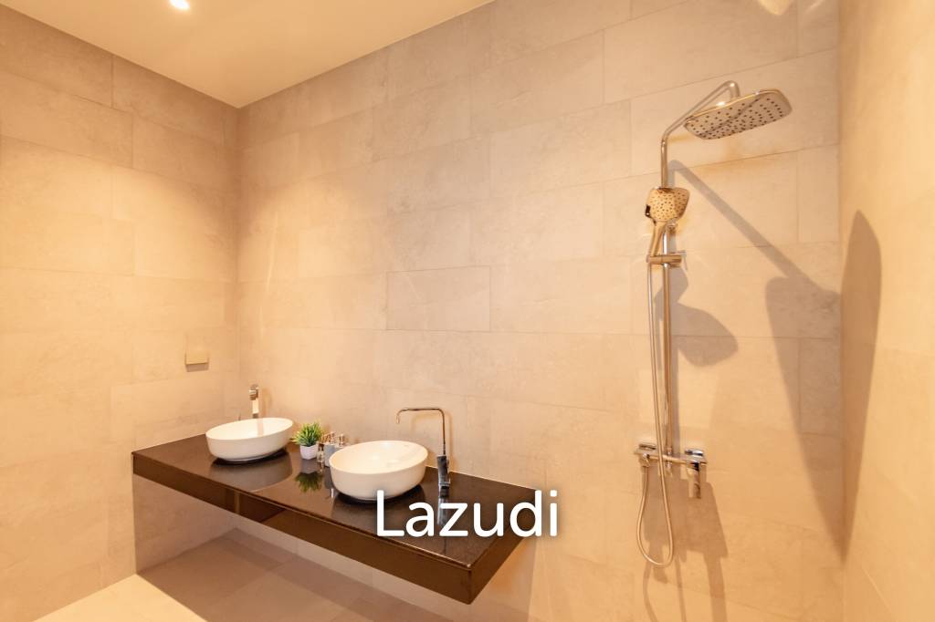 Luxurious Villa in Pran Buri with Private Pool
