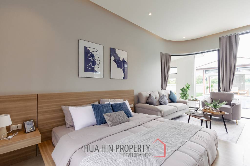 Luxurious Villa in Pran Buri with Private Pool