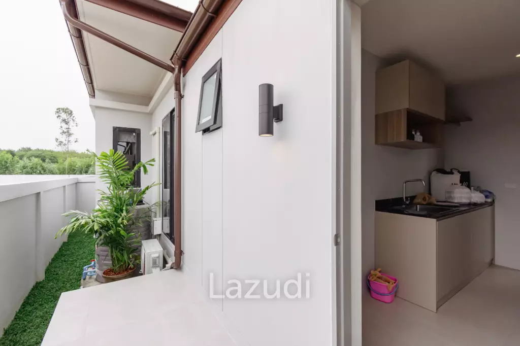Luxurious Villa in Pran Buri with Private Pool