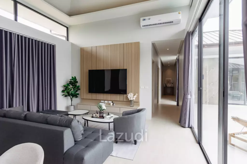Luxurious Villa in Pran Buri with Private Pool