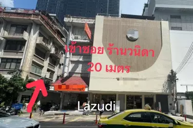 36 m2 3-Storey Mini Shophouse Soi 19 100m from Robinson and Terminal 21!