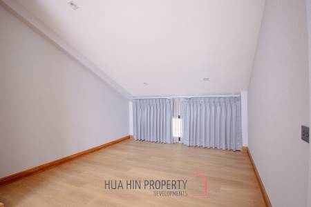 3 Bed 2 Bath 353 SQ.M Woodsborough Hua Hin