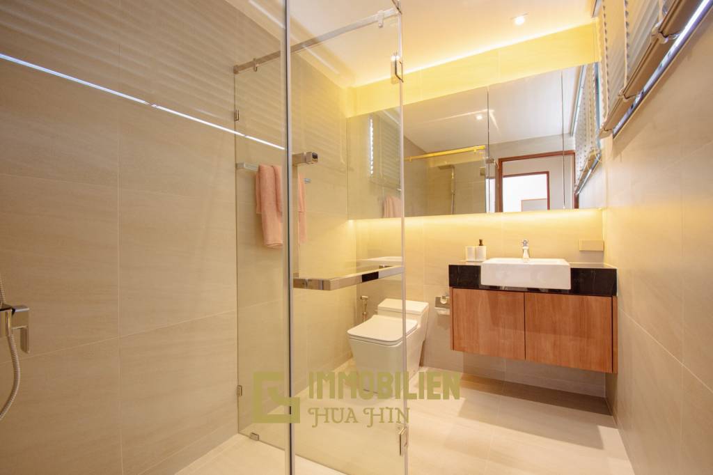 3 Bed 2 Bath 353 SQ.M Woodsborough Hua Hin