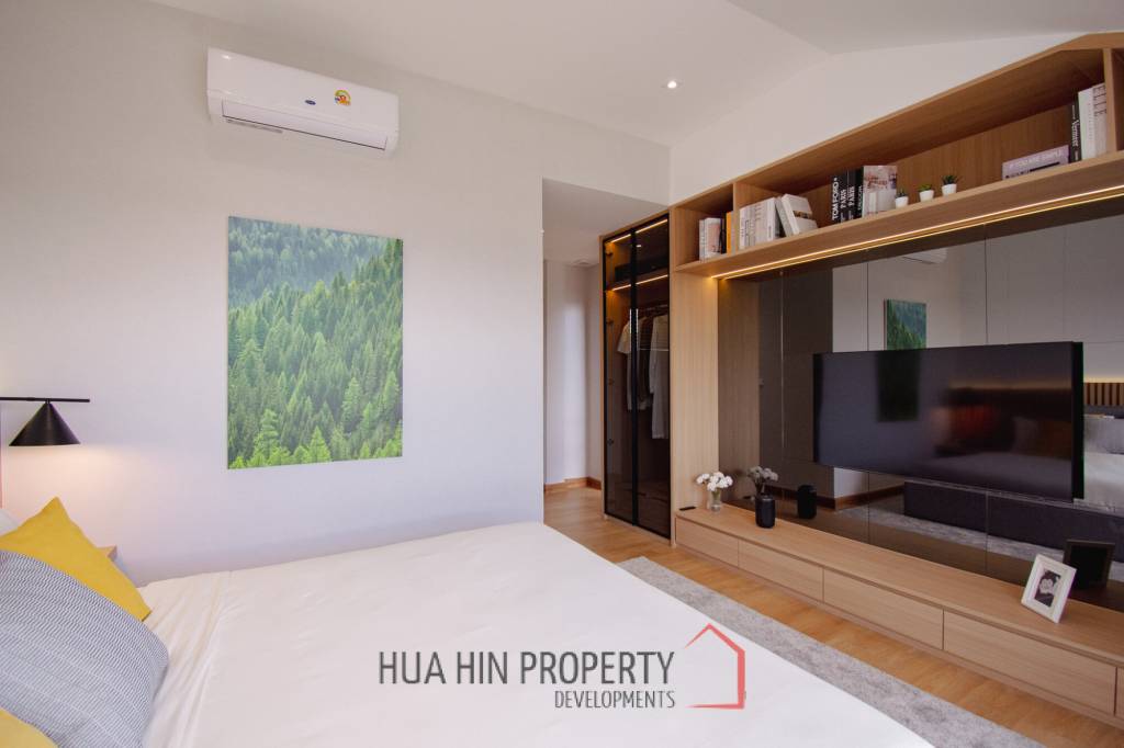 3 Bed 2 Bath 353 SQ.M Woodsborough Hua Hin