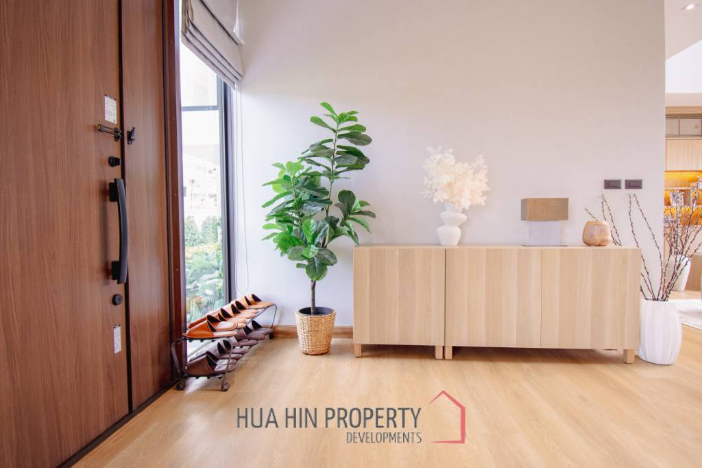 3 Bed 2 Bath 353 SQ.M Woodsborough Hua Hin