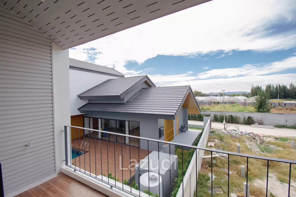 3 Bed 2 Bath 353 SQ.M Woodsborough Hua Hin