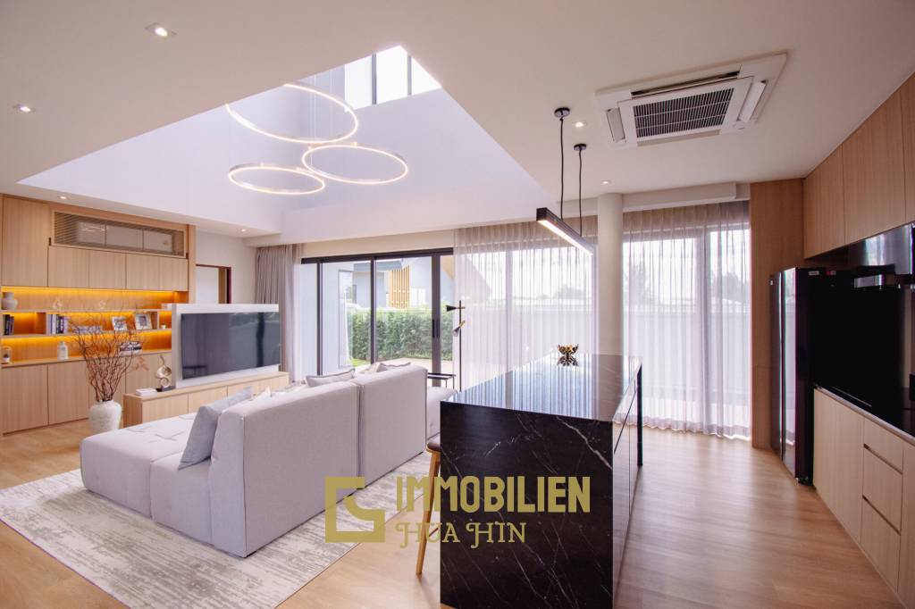 3 Bed 2 Bath 353 SQ.M Woodsborough Hua Hin