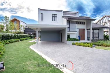 3 Bed 2 Bath 353 SQ.M Woodsborough Hua Hin