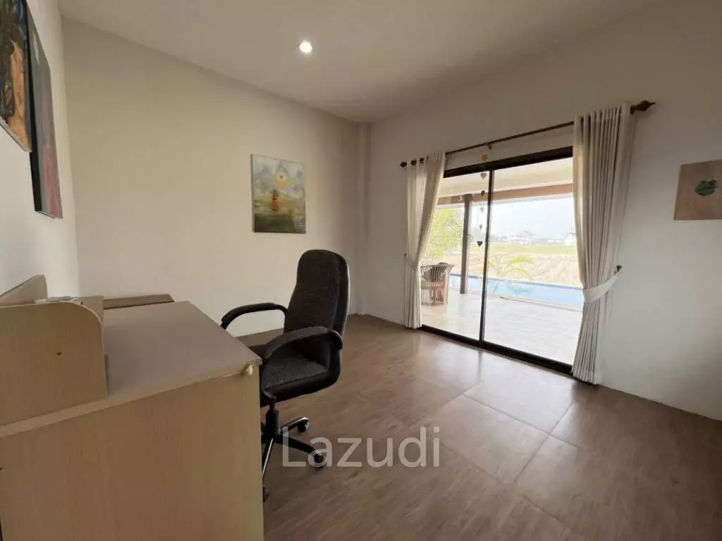 2 Houses for sale with Swimming Pool and Mountain view