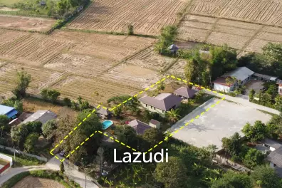 ขายบ้าน 2 หลัง 5 ห้องนอน พร้อมสระว่ายน้ำและวิวภูเขา
