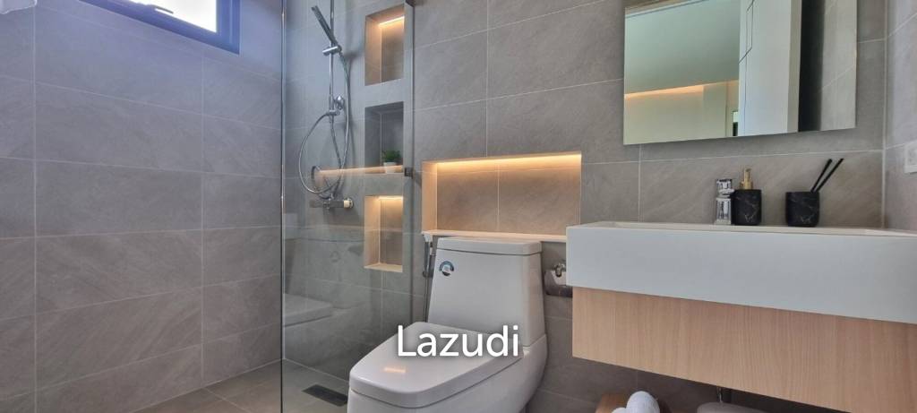 5 Beds 6 Baths 407 SQ.M. Enchant Villa Pattaya