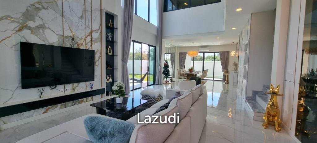 5 Beds 6 Baths 407 SQ.M. Enchant Villa Pattaya