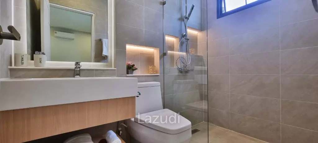 5 Beds 6 Baths 407 SQ.M. Enchant Villa Pattaya