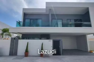 5 Beds 6 Baths 407 SQ.M. Enchant Villa Pattaya