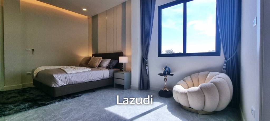 5 Beds 6 Baths 407 SQ.M. Enchant Villa Pattaya