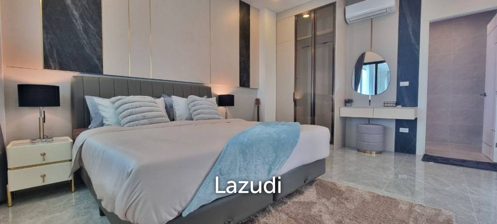 5 Beds 6 Baths 407 SQ.M. Enchant Villa Pattaya