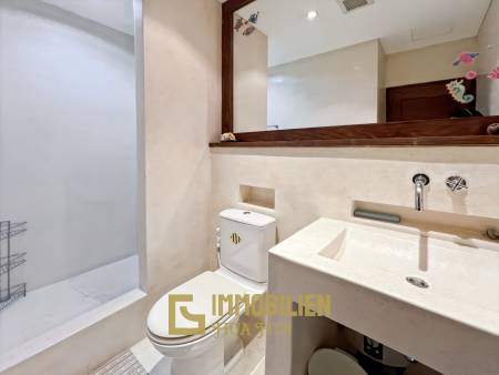 Spacious 2 Bedroom Condo in Las Tortugas Hua Hin