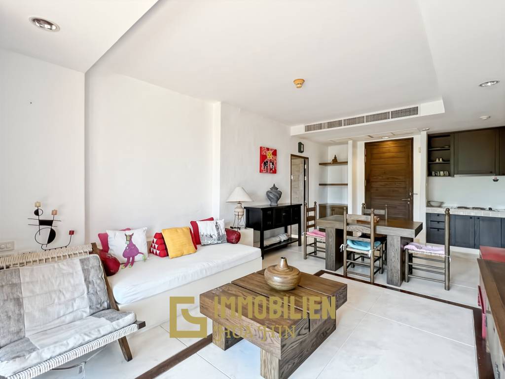 Spacious 2 Bedroom Condo in Las Tortugas Hua Hin