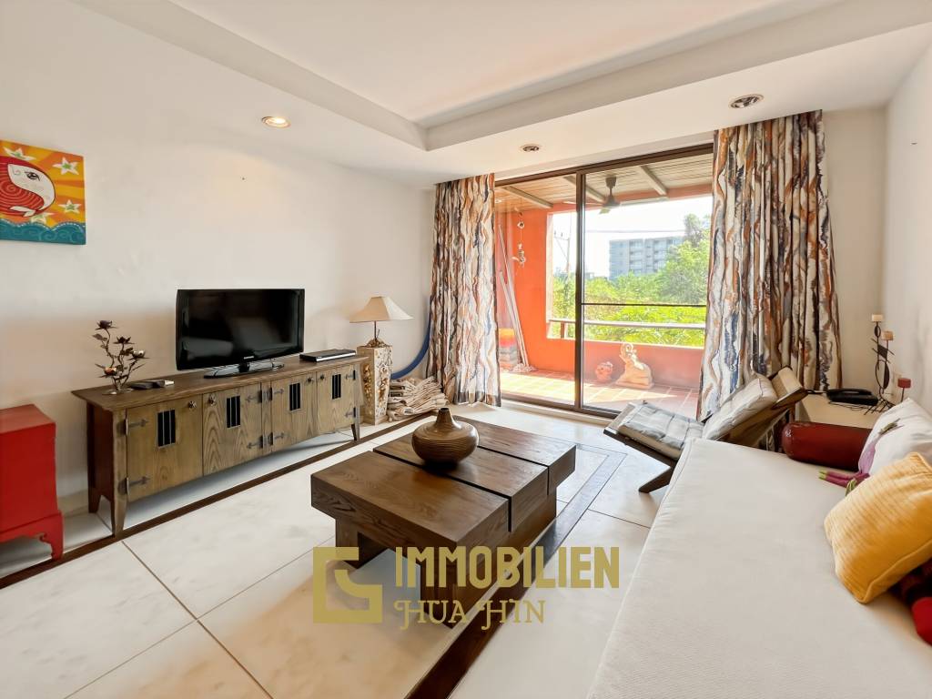 Spacious 2 Bedroom Condo in Las Tortugas Hua Hin