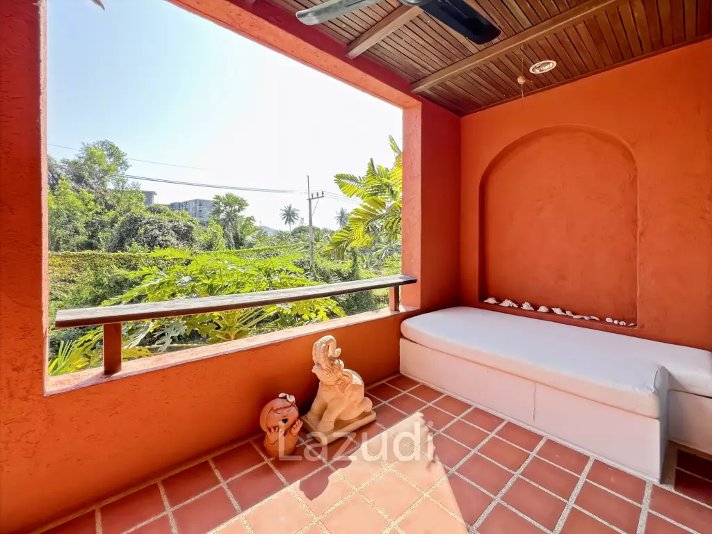 Spacious 2 Bedroom Condo in Las Tortugas Hua Hin