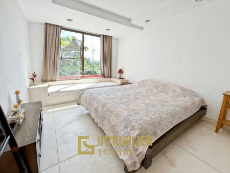 Spacious 2 Bedroom Condo in Las Tortugas Hua Hin