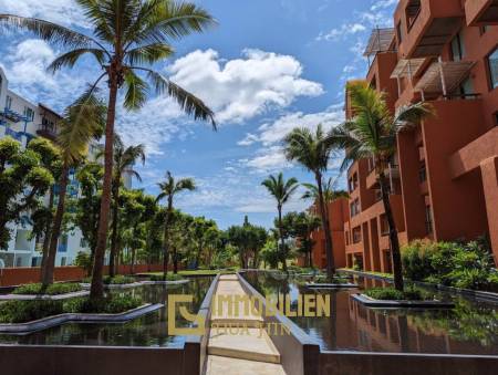 Spacious 2 Bedroom Condo in Las Tortugas Hua Hin