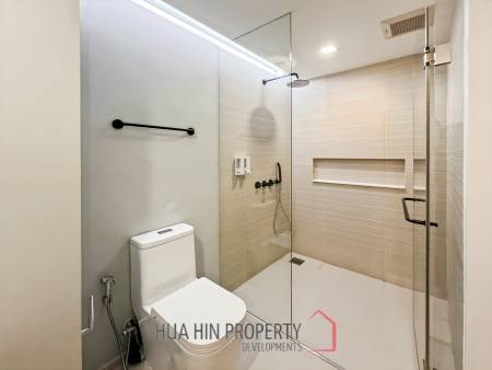 Sale or Rent - Luxurious 1 Bedroom Condo in Wan Vayla Hua Hin
