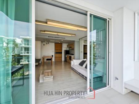 Sale or Rent - Luxurious 1 Bedroom Condo in Wan Vayla Hua Hin