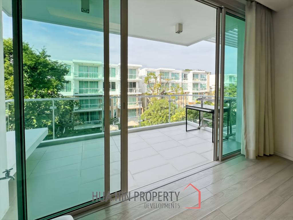 Sale or Rent - Luxurious 1 Bedroom Condo in Wan Vayla Hua Hin