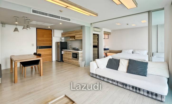 Sale or Rent - Luxurious 1 Bedroom Condo in Wan Vayla Hua Hin