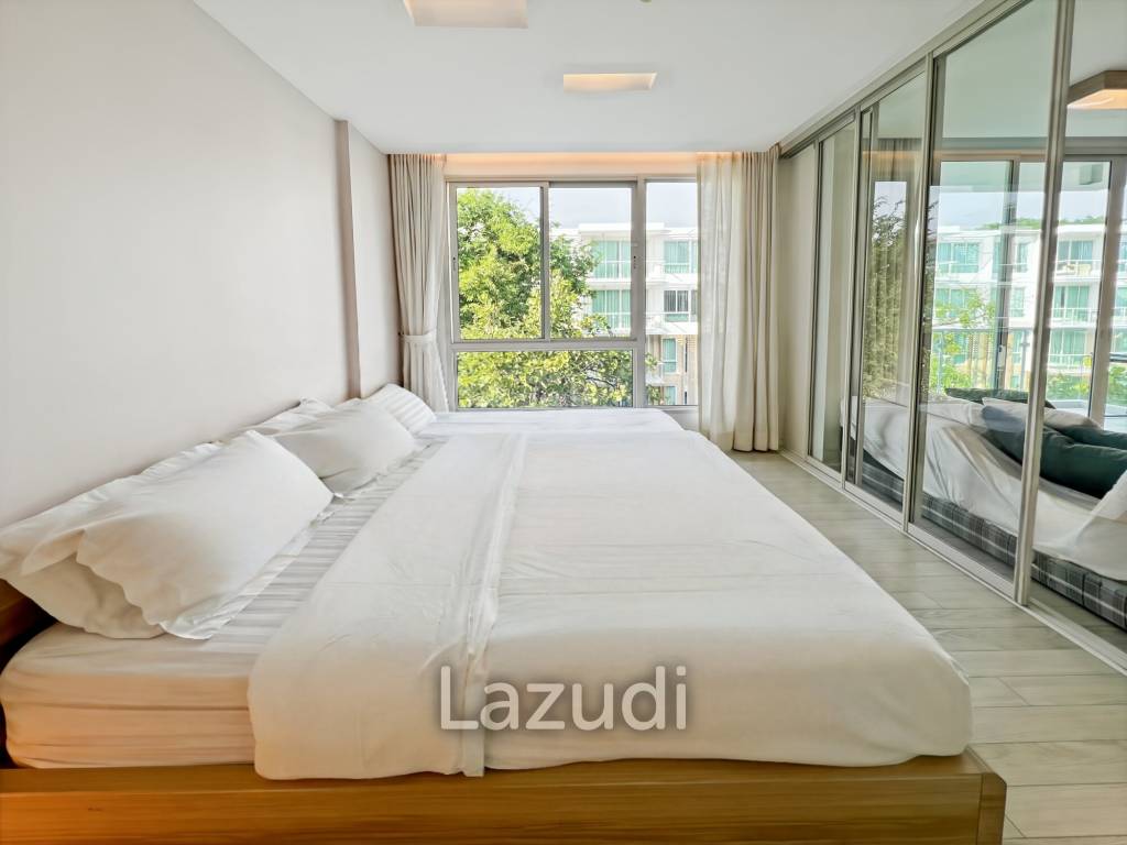 Sale or Rent - Luxurious 1 Bedroom Condo in Wan Vayla Hua Hin