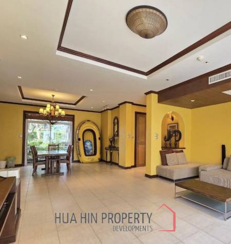 BLUE LAGOON CONDO  : 2 bed pool access unit