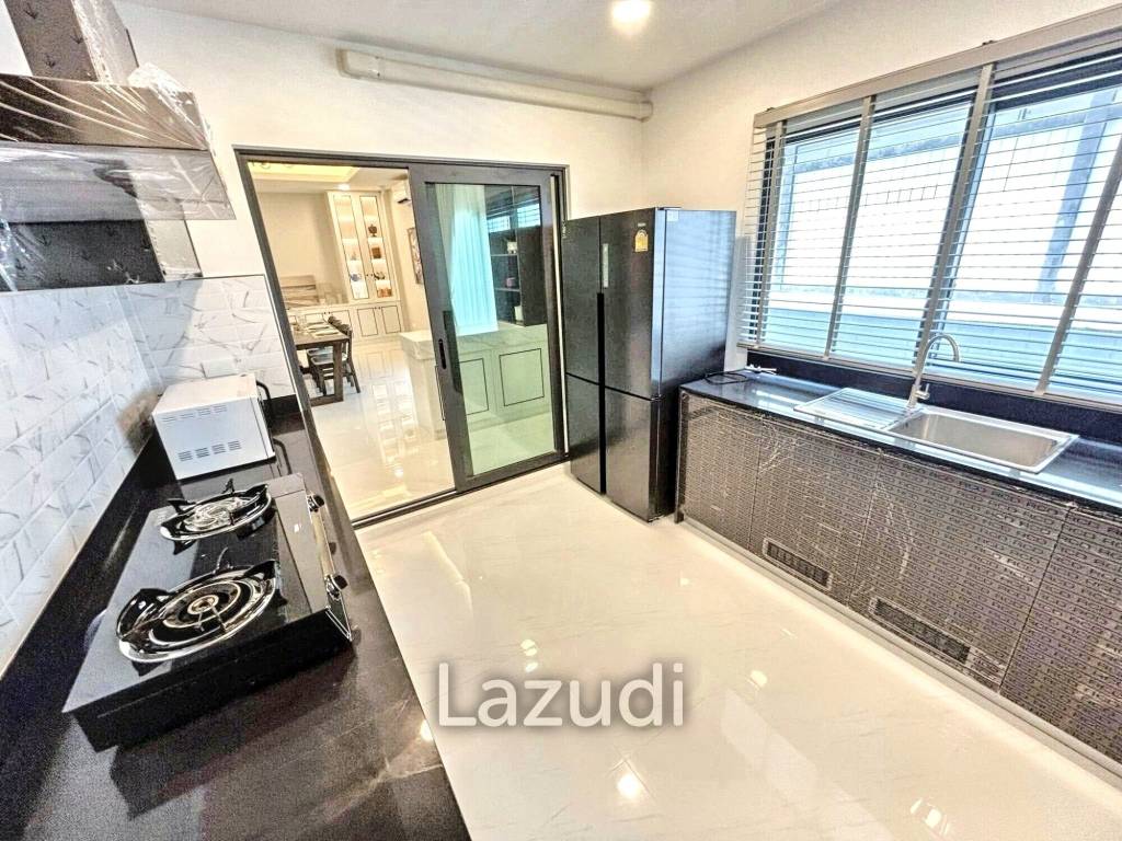 4 Bedroom 5 Bathroom 351 SQ.M The City Bangna