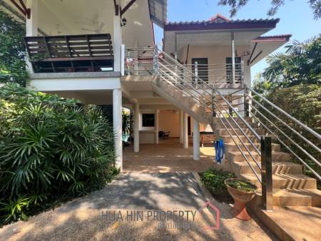 ROYAL GARDEN RESORT  : 4 bed 2 storey