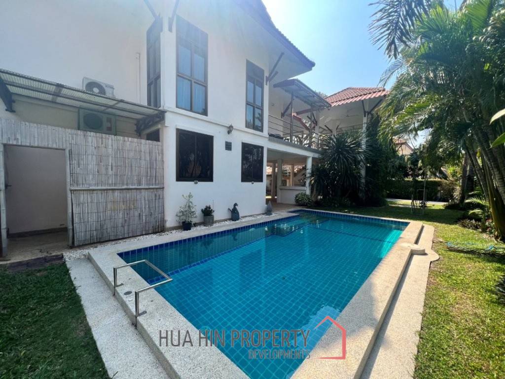 ROYAL GARDEN RESORT  : 4 bed 2 storey