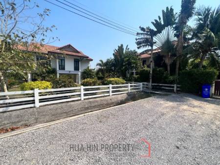 ROYAL GARDEN RESORT  : 4 bed 2 storey