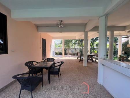 ROYAL GARDEN RESORT  : 4 bed 2 storey