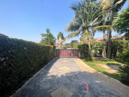 ROYAL GARDEN RESORT  : 4 bed 2 storey