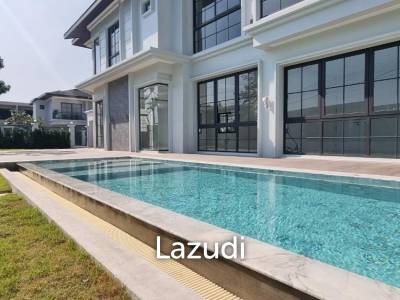 6 Beds 5 Baths 450 SQ.M. Rungsii Village