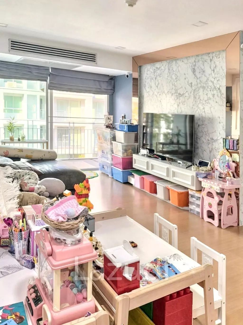 3 Bed 2 Bath 108 SQ.M The Bangkok Thanon Sub