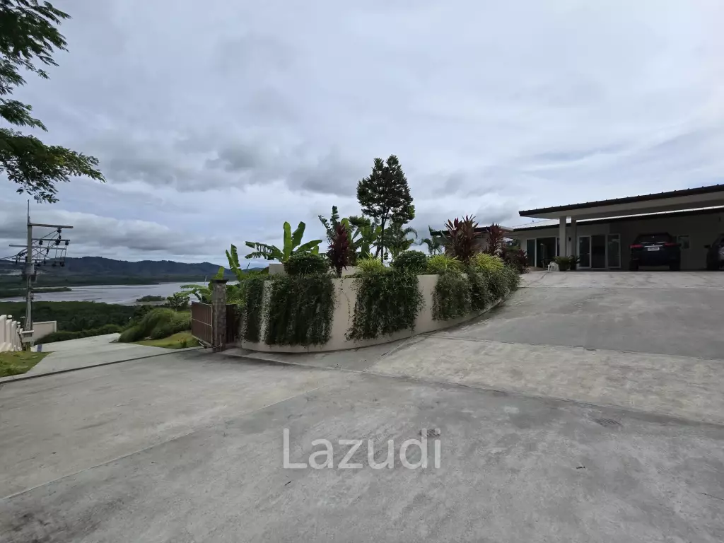 New Seaview Villa On 3,200 SQM Of Land