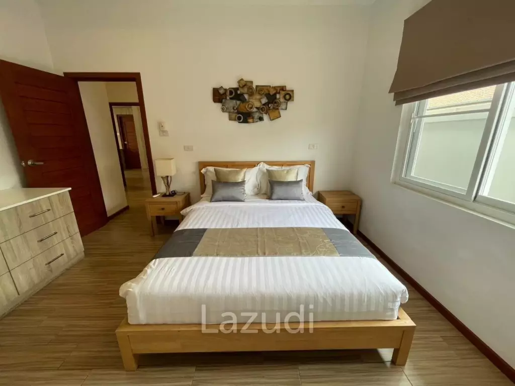 3 Bedroom Villa with Pool in Mali Prestige - For Rent
