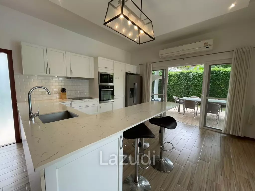 3 Bedroom Villa with Pool in Mali Prestige - For Rent