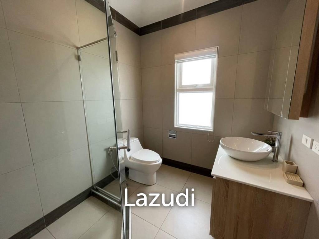 3 Bedroom Villa with Pool in Mali Prestige - For Rent