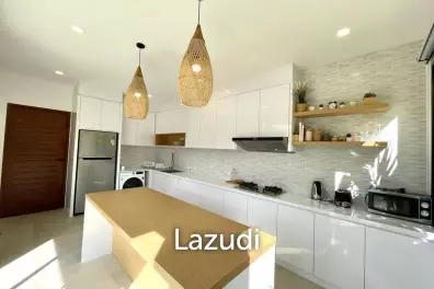 Modern 4 Bedroom Pool Villa In Pasak, Thalang