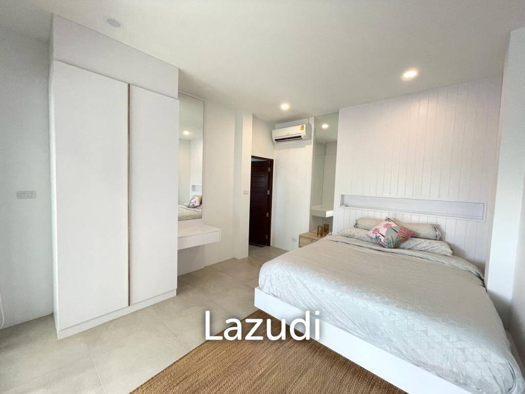 Modern 4 Bedroom Pool Villa In Pasak, Thalang