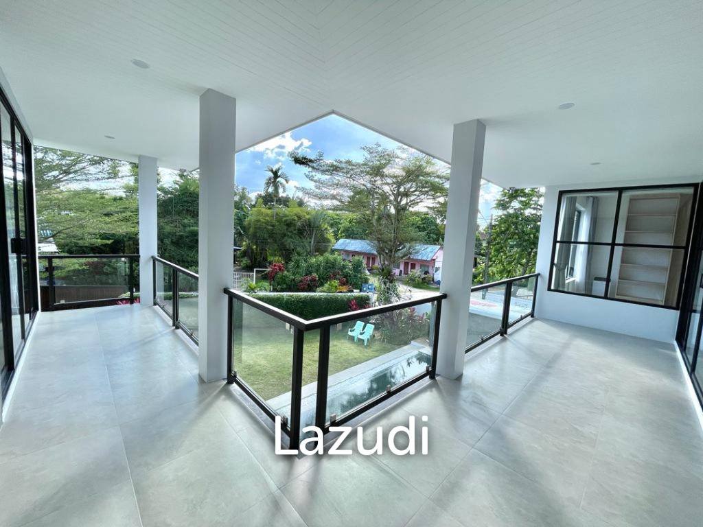 Modern 4 Bedroom Pool Villa In Pasak, Thalang